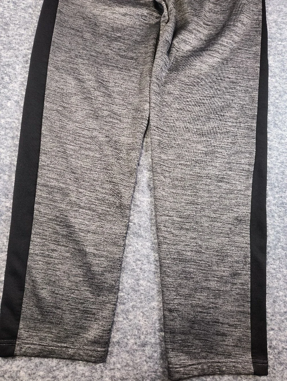Russel men's small gray and black Tech Fleece sweatpants